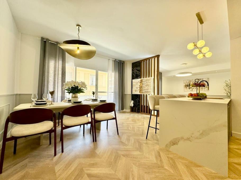 4bd Soho Luxe Retreat Terrace 2bh & Ac Apartment *