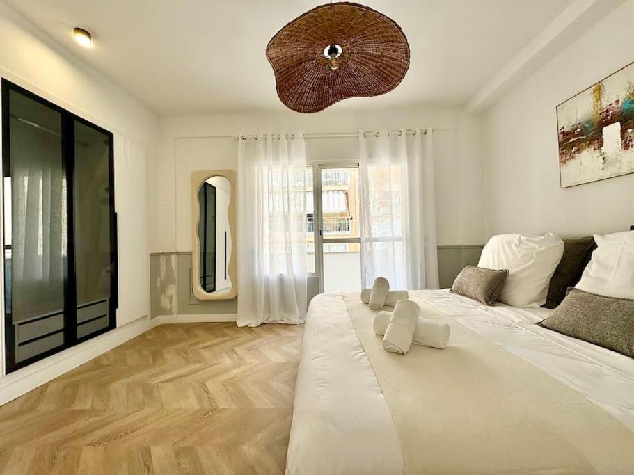 4bd Soho Luxe Retreat Terrace 2bh & Ac Apartment