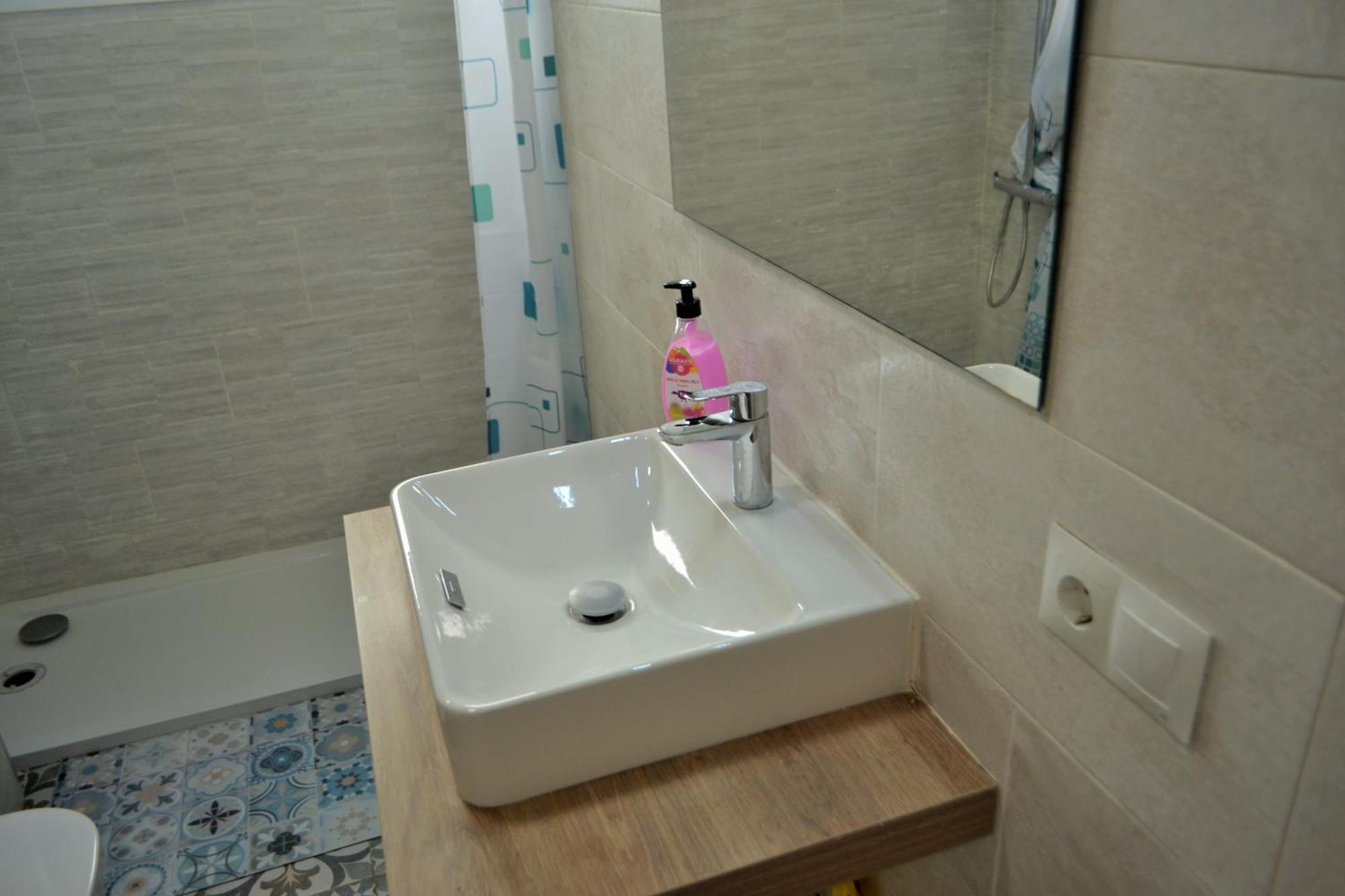 Centro Vialia Apartment *