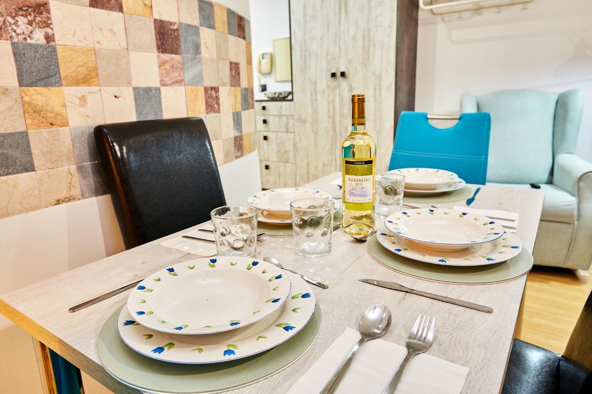 Apartment Old Town Luxe *
