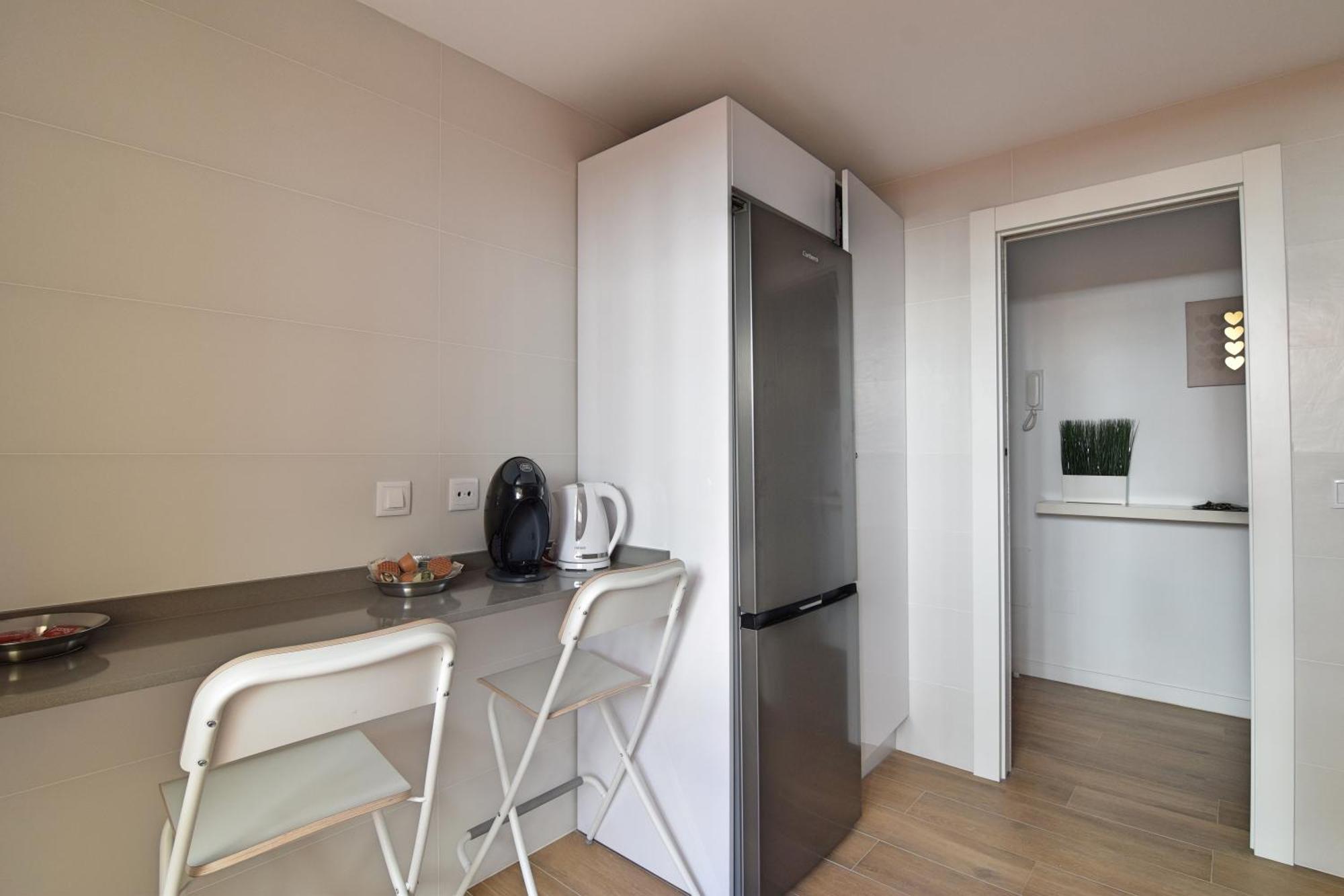 Apartment Lomi, 3 Hab, 2 Banos Centro Malaga