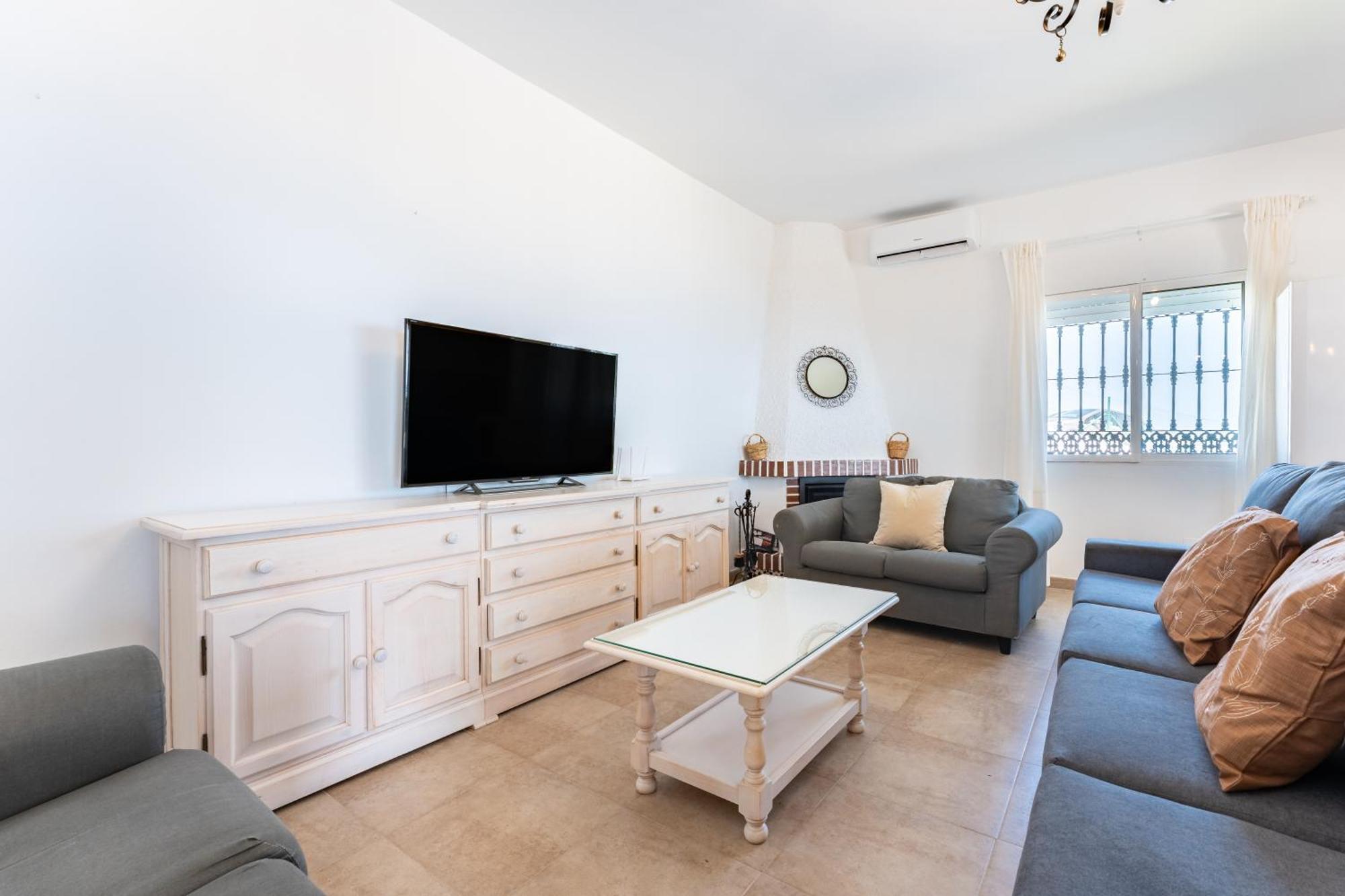 Cortijo Ariza Sea Views Chalet *