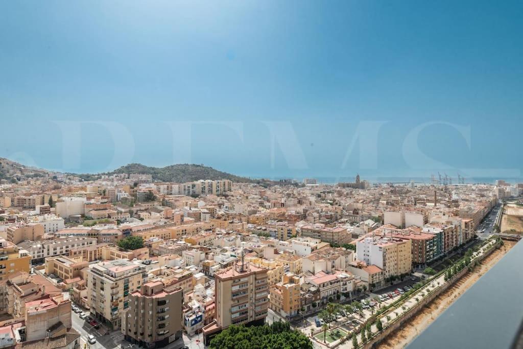 Apartment Unique Views From The 21st Floor & Terrace By Rems Malaga