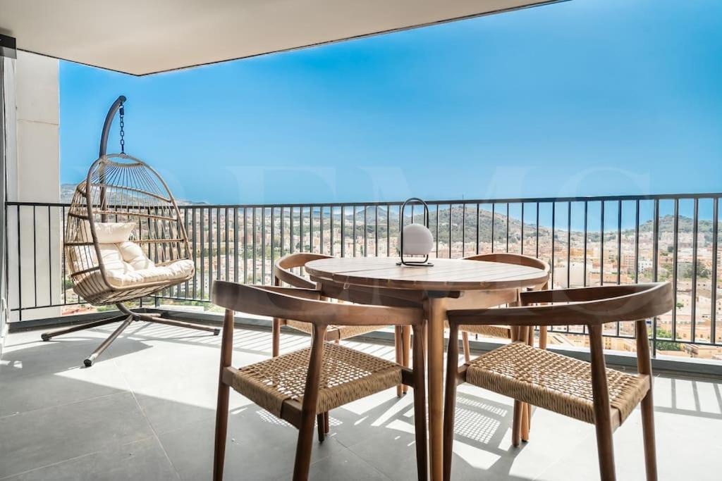 Unique Views From The 21st Floor & Terrace By Rems Apartment