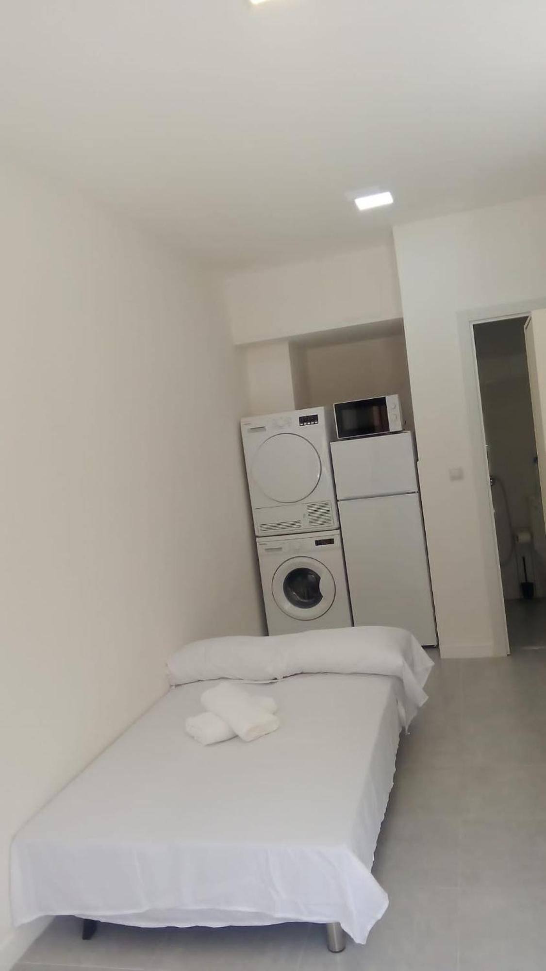 Estudio Encantador Cerca Del Carrefour Rosaleda 1 Appartement Málaga