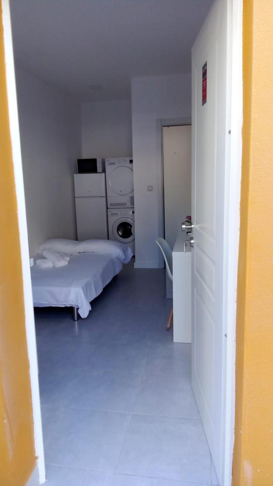 Appartement Estudio Encantador Cerca Del Carrefour Rosaleda 1