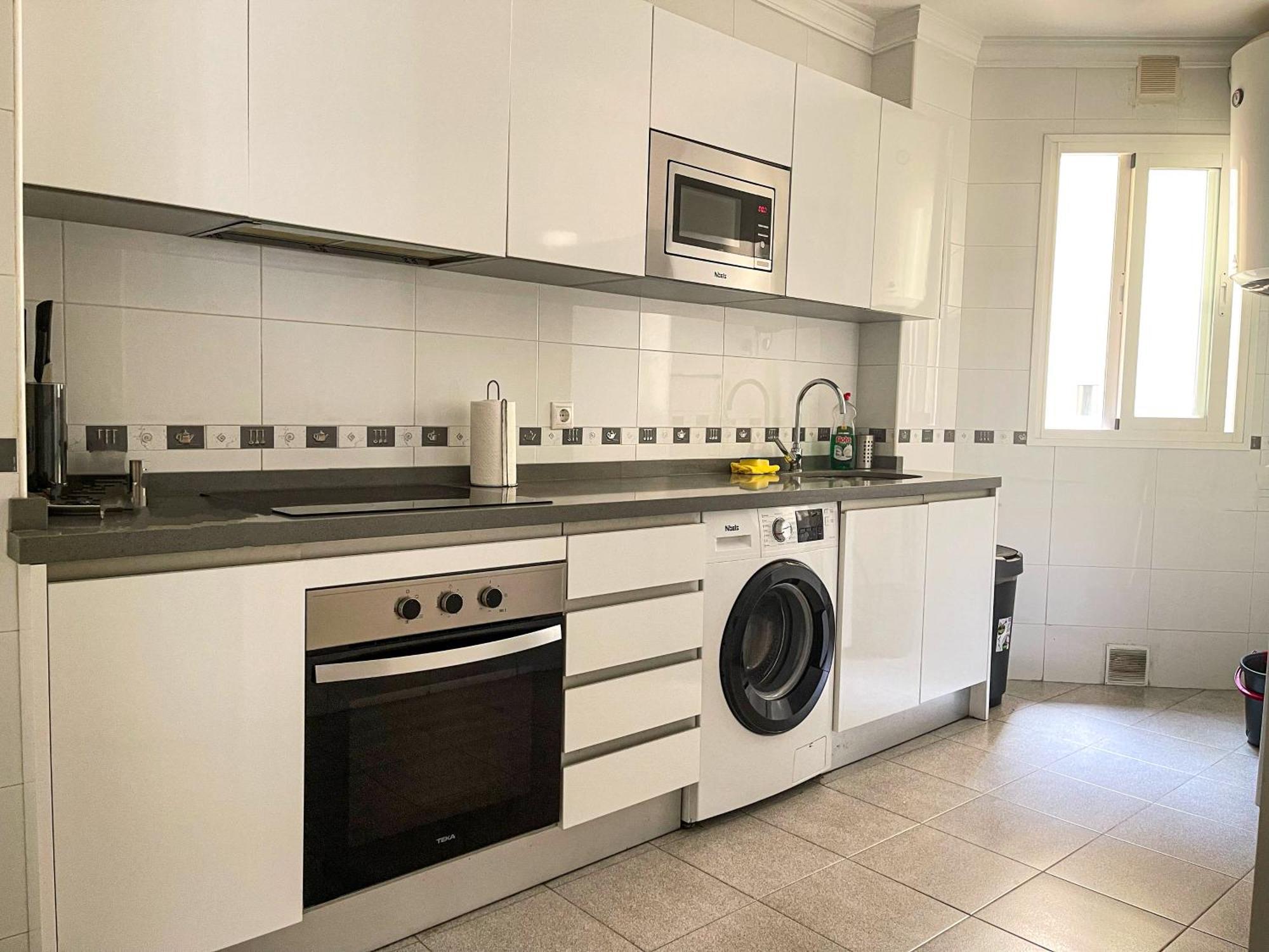 Appartement - Center By Dv #p4p3 - *