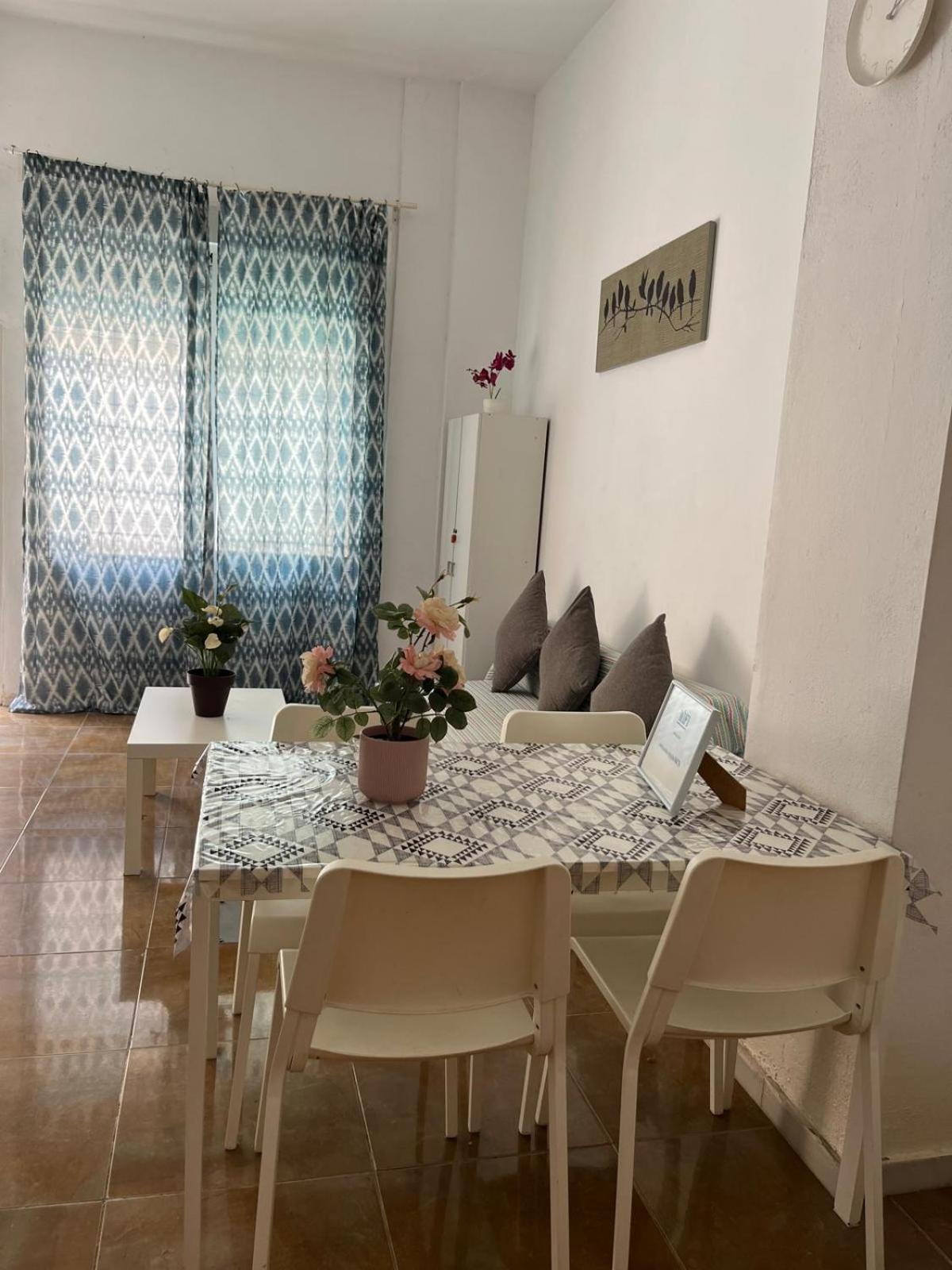 Becquer 2 Apartment Malaga