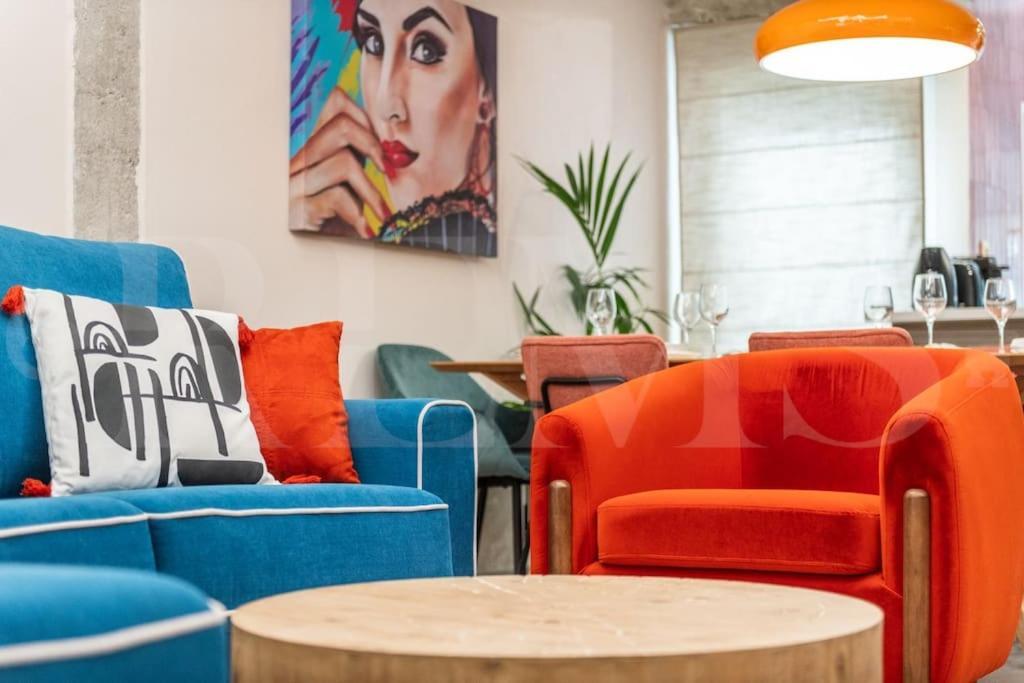 Appartement Stylish With A Street Art Touch By Rems Málaga