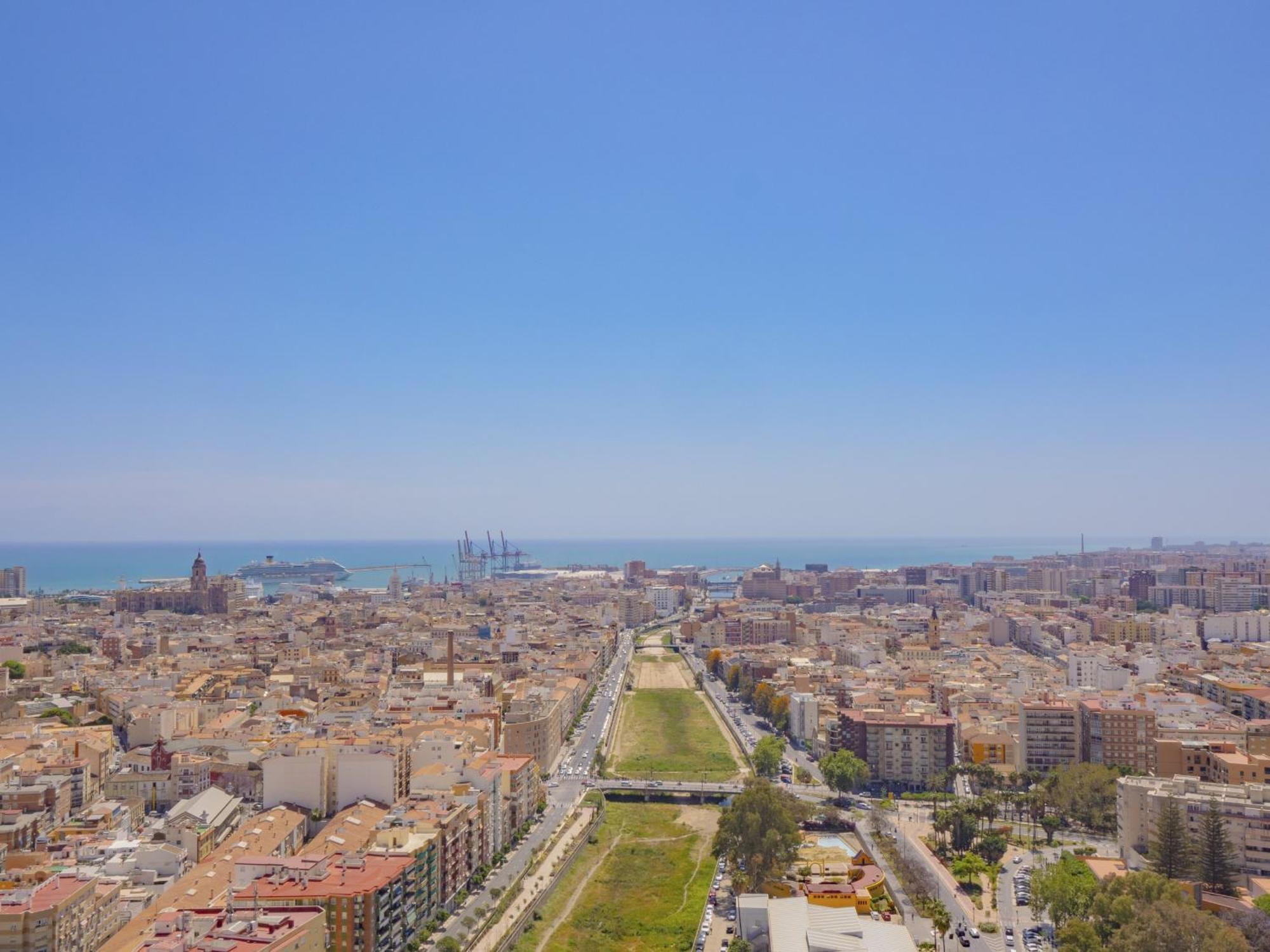 Cubo's Urban Sky View 17 Apartment Malaga
