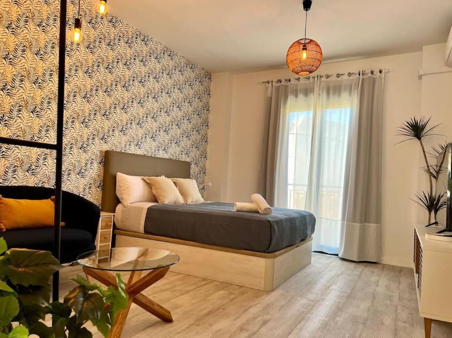Appartement With Private Rooftop By Easytrip Málaga