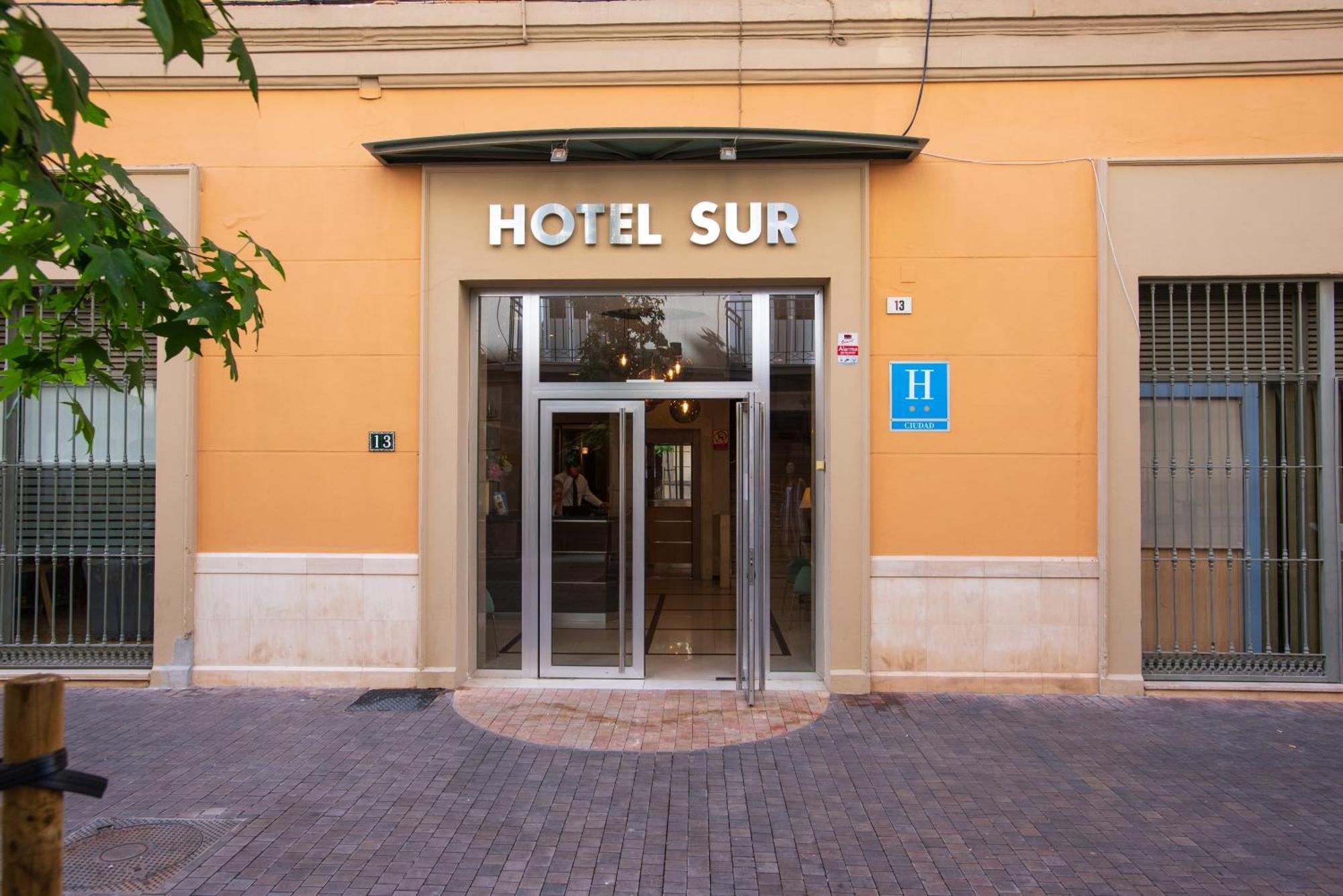 Hotel Sur 2*