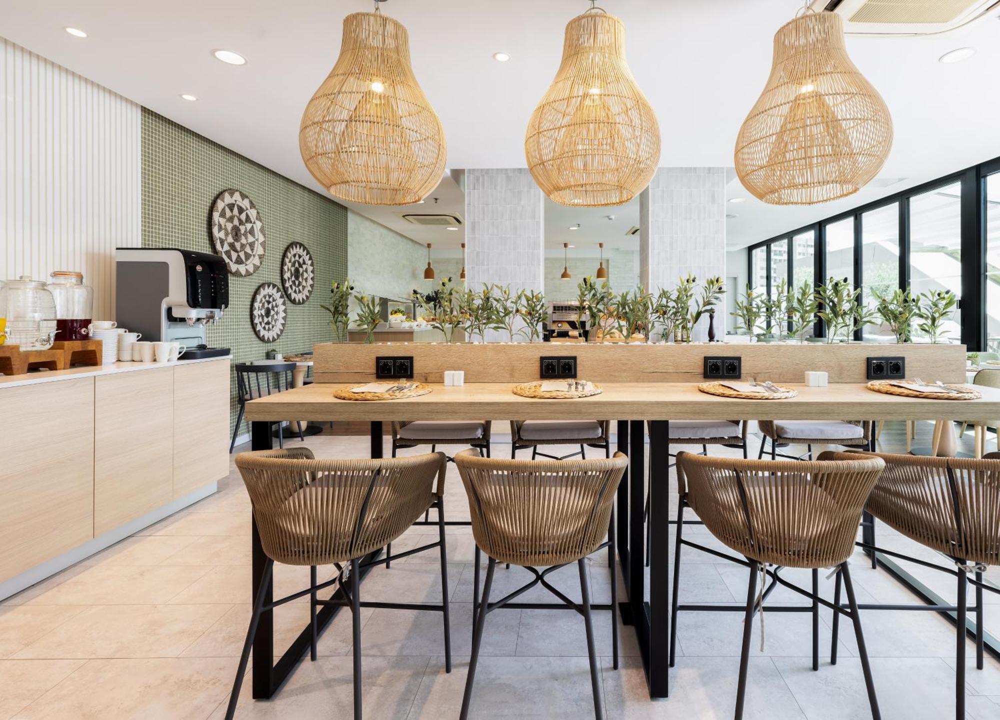 Hotel Alameda Centro Affiliated By Melia Malaga