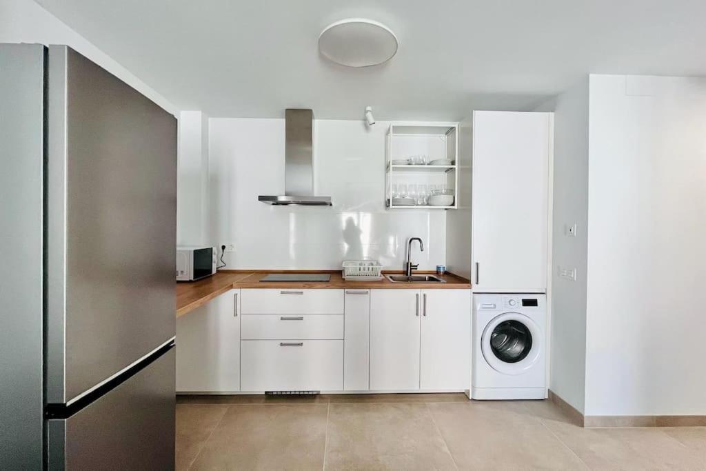 Apartment Lovely Close By Center Málaga