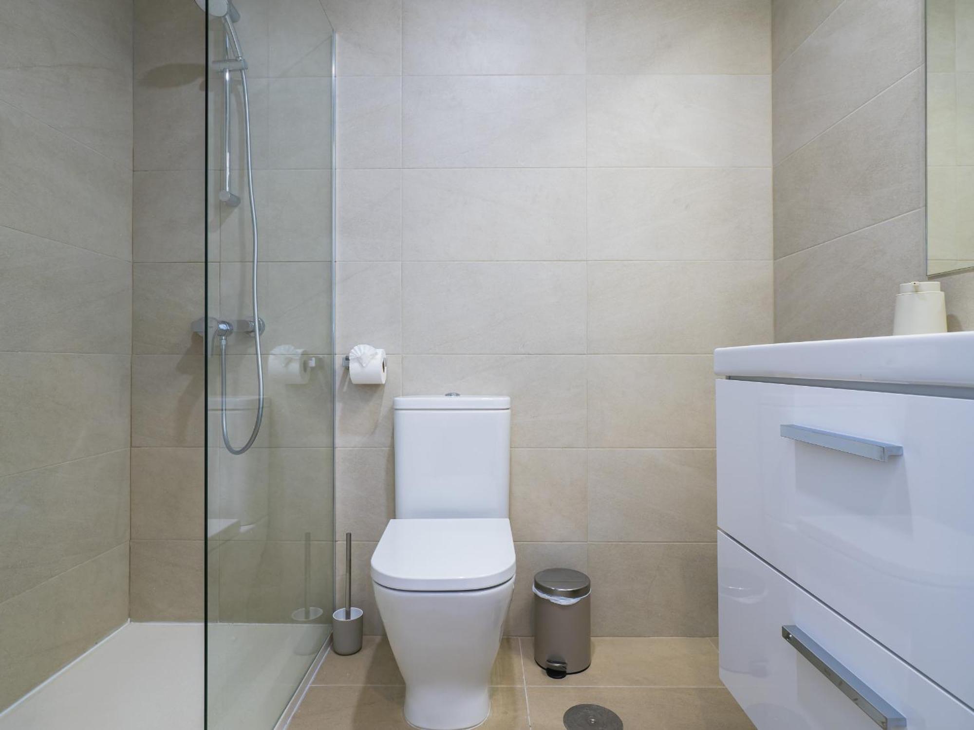 Cubo's Urban Sky West View 5 * Malaga
