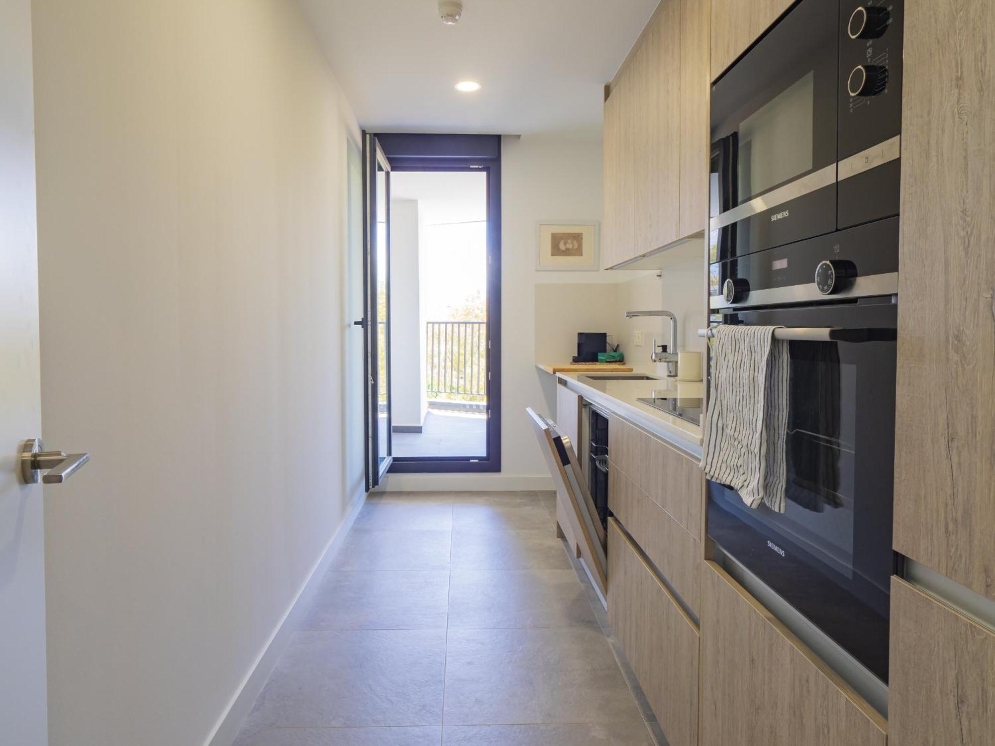 Cubo's Urban Sky West View 5 * Malaga