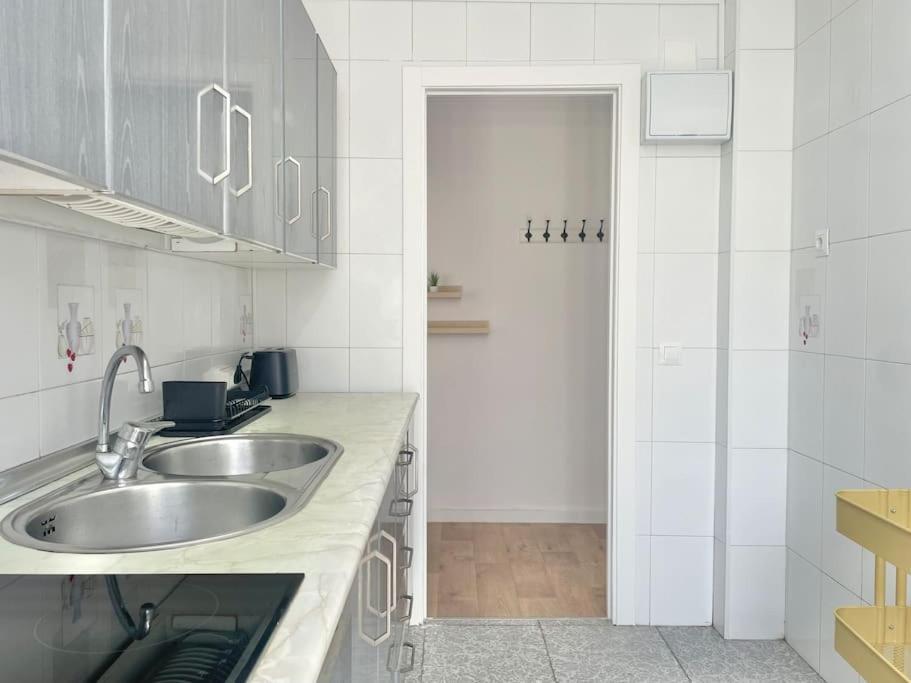 Appartement 3 Habitaciones, Terraza Y A 200 Metros De La Playa *