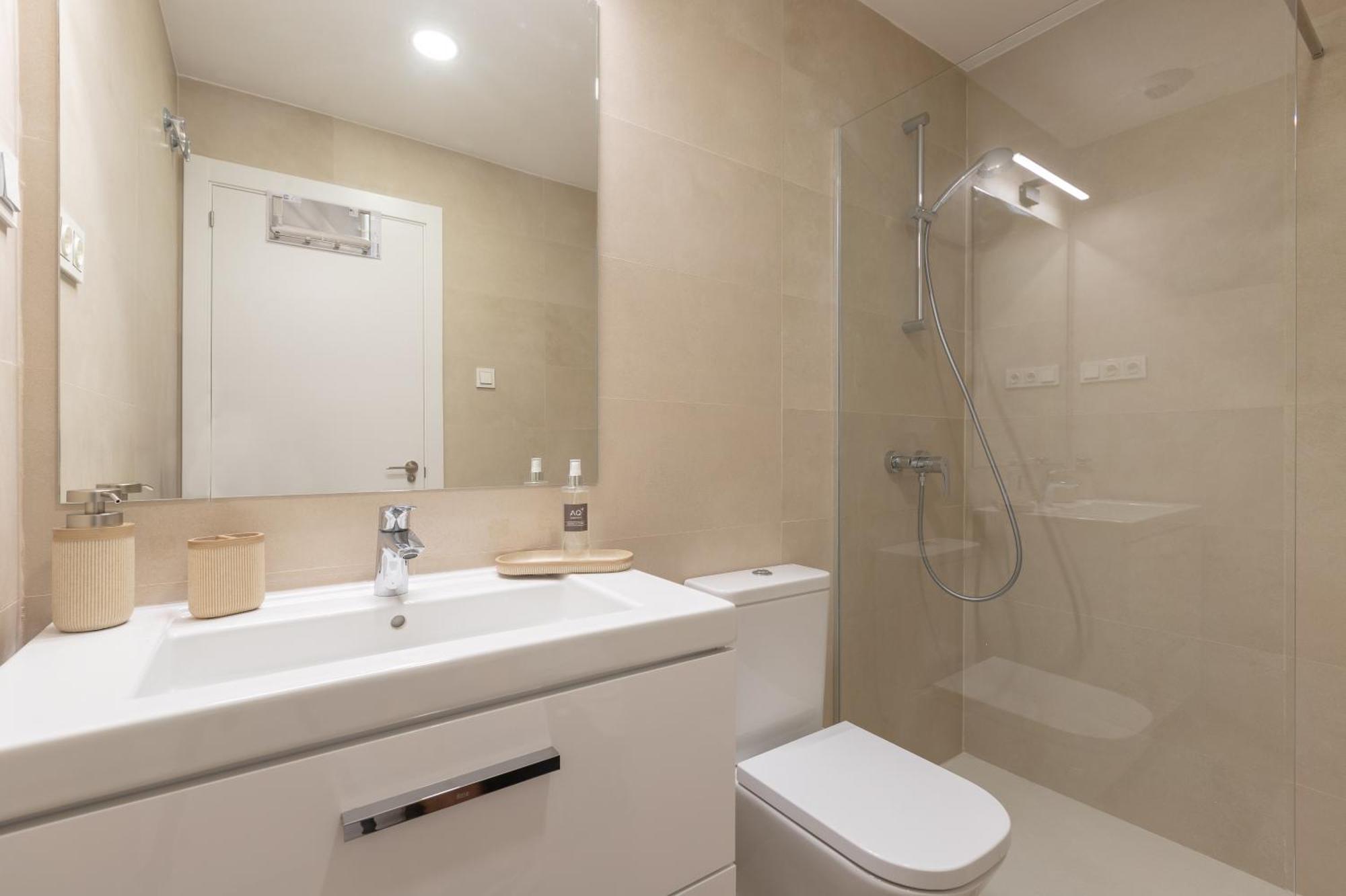 Apartment Unique Three-bedroom In The Heart Of Malaga