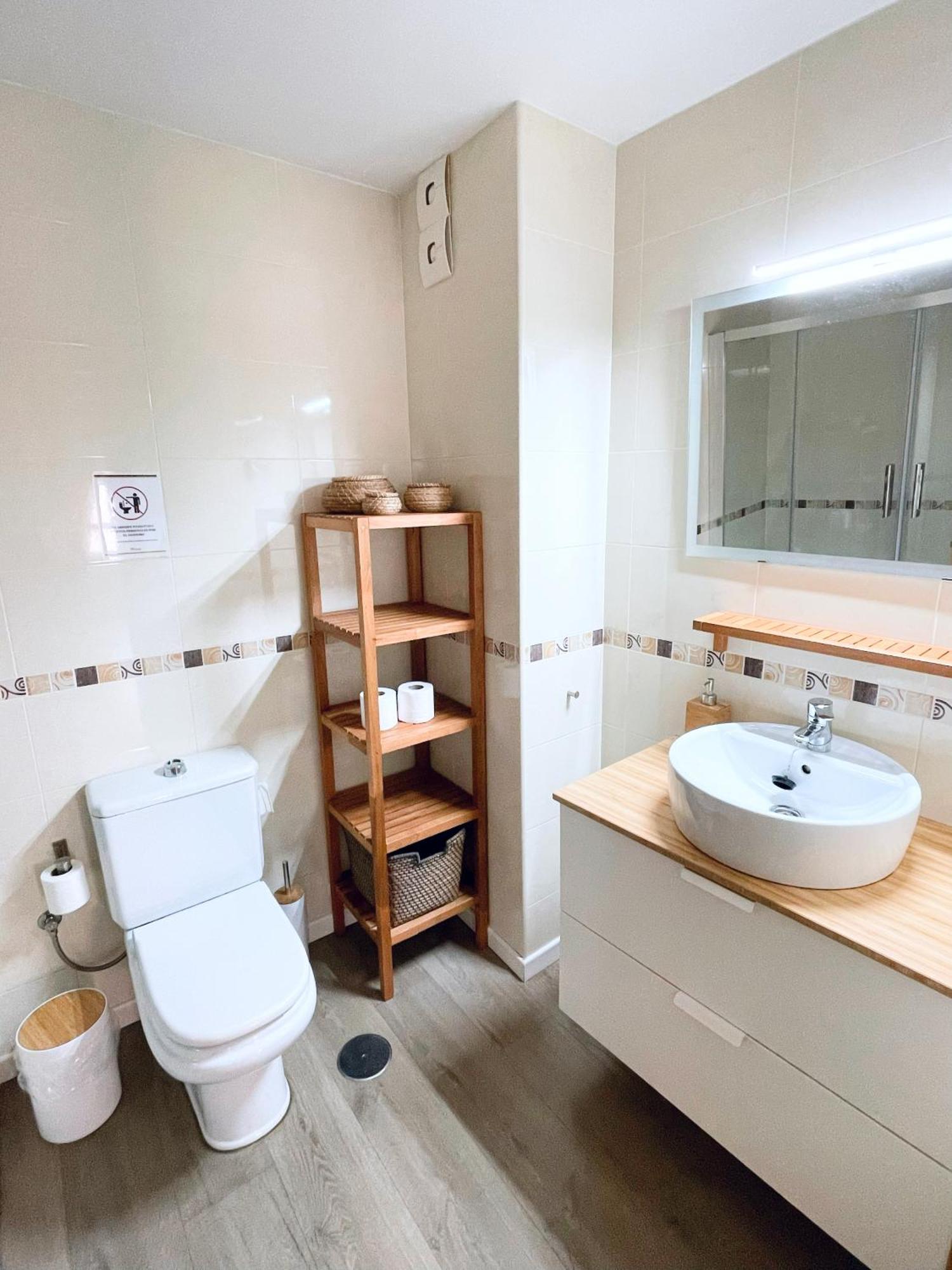 Centrico Apartamento Con Parking Disponible By Bebalmy Malaga