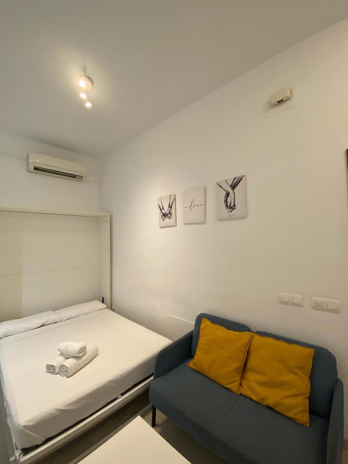 Estupendo Estudio Al Lado De Plaza La Merced Apartment