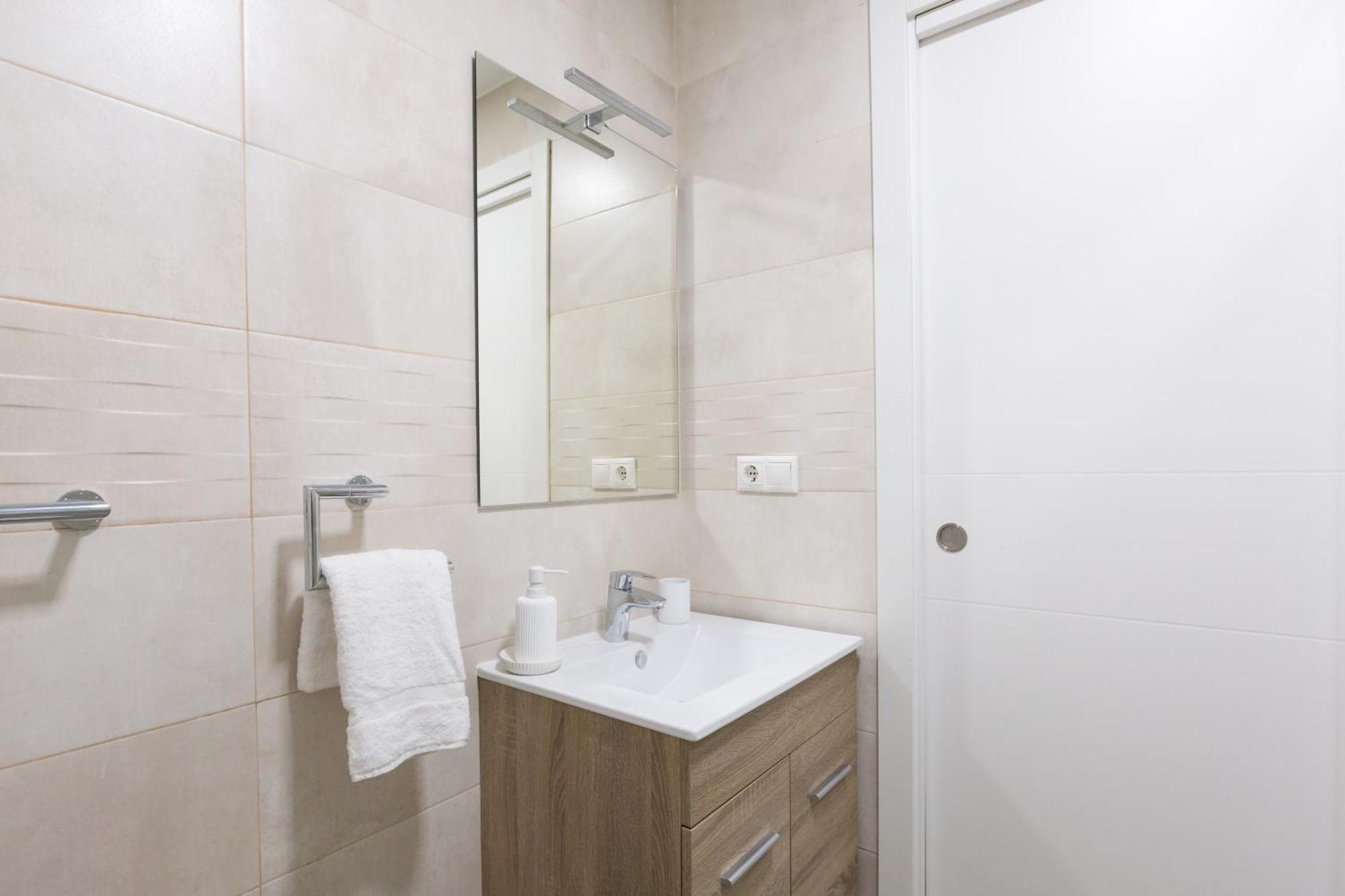 Apartment Charming Malagas Moon