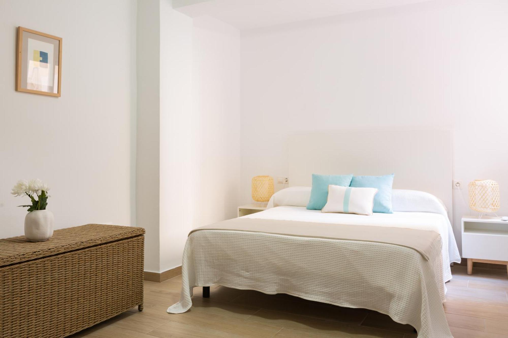 Charming Malagas Moon Apartment *