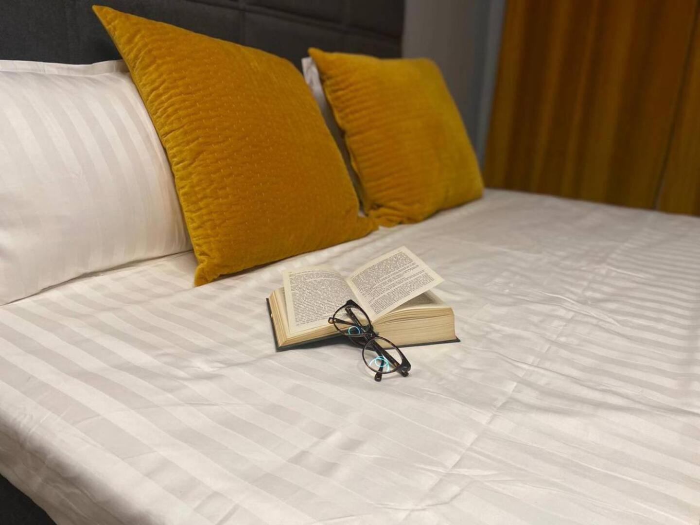 Alma De 2br With Art History & Comfort In The Heart Of The Appartement Málaga