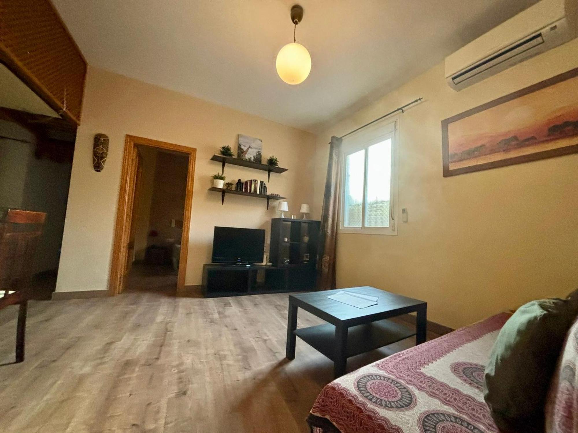 Calido Apartamento En Centro Con Terraza Apartment *