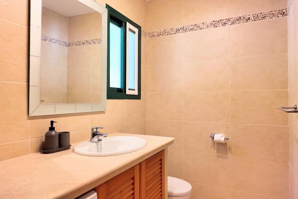 Buenavista 4 Bedroom, By Casa Del Sol Hr * Malaga