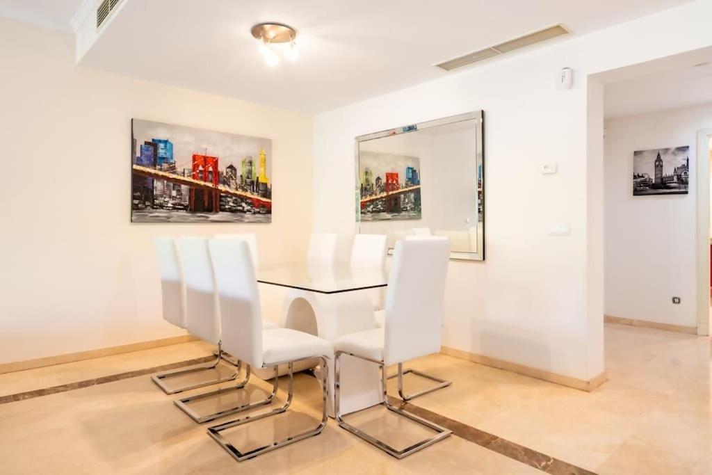 Elegant 3bedroom In La Quinta Marbella *