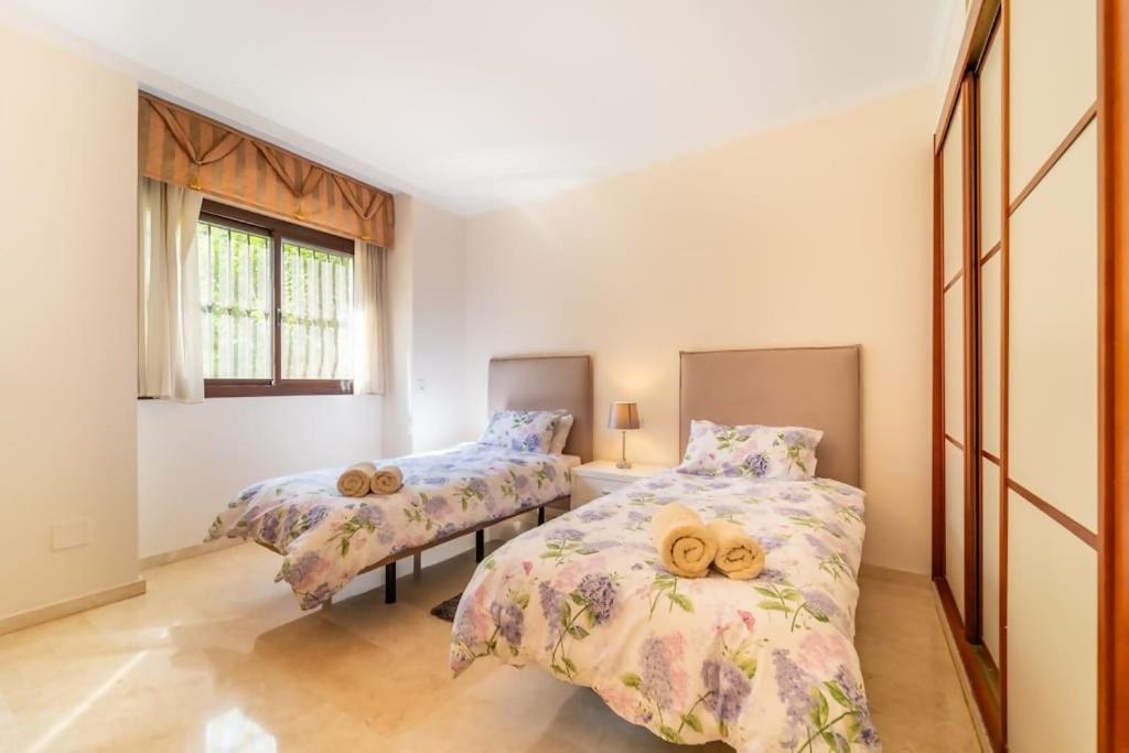 Elegant 3bedroom In La Quinta Marbella Apartment