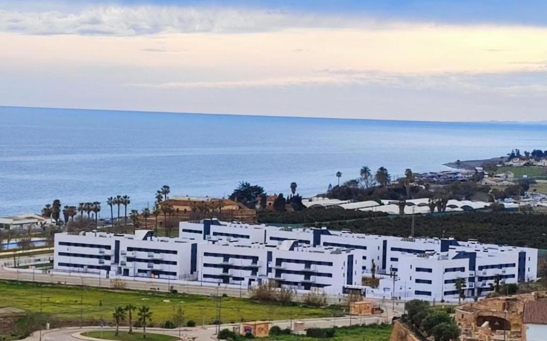 En Valle-niza, Almayate, Benajarafe, Torre Del Mar A 50 Metros De La Playa Apartment