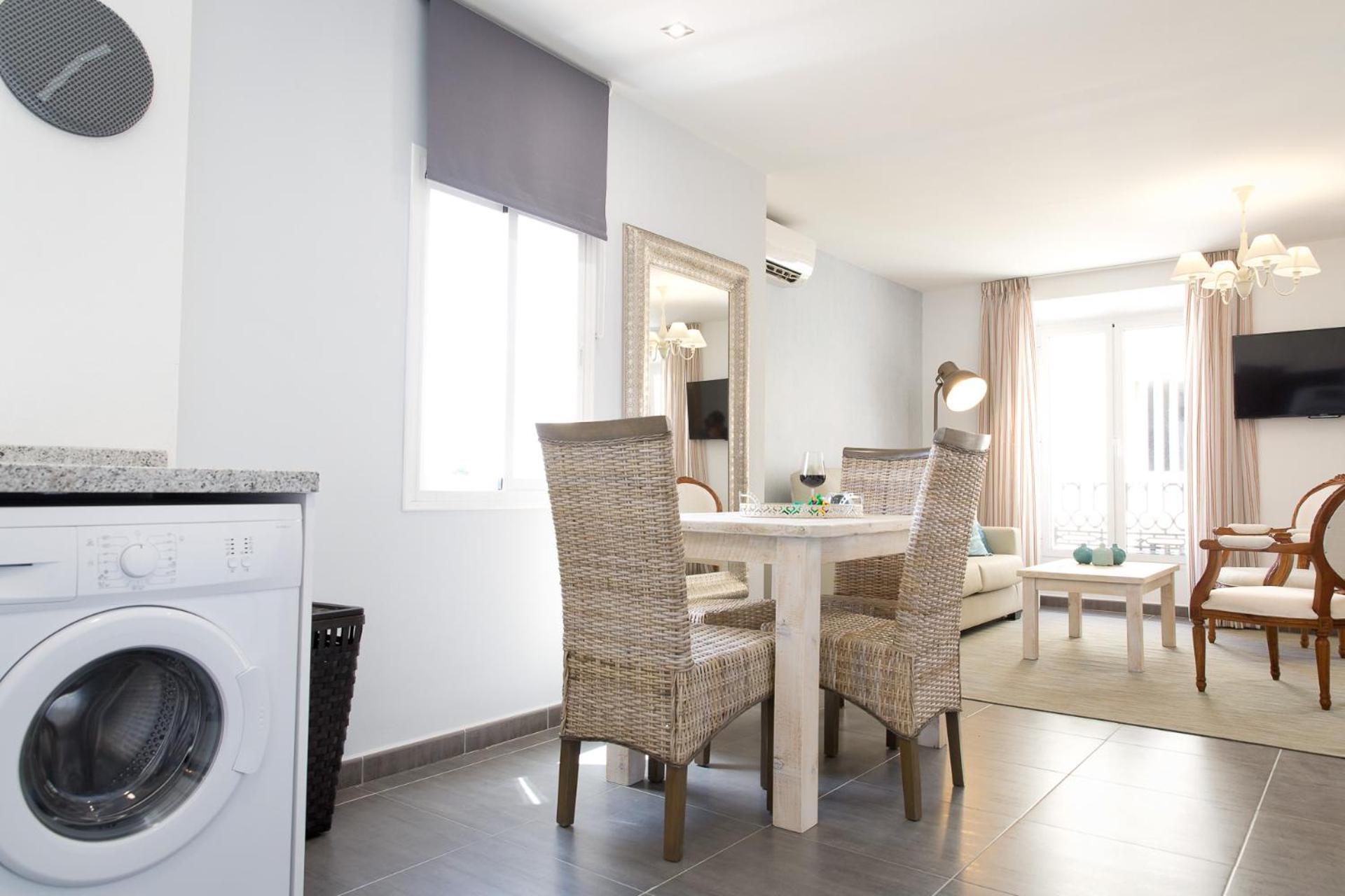 Holidays2malaga Dos Aceras In Old Town & High Speed Wifi Apartment Málaga