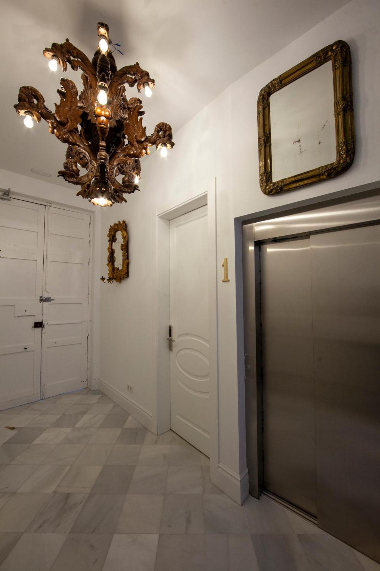 Apartment Pries Homes - Little Lotus