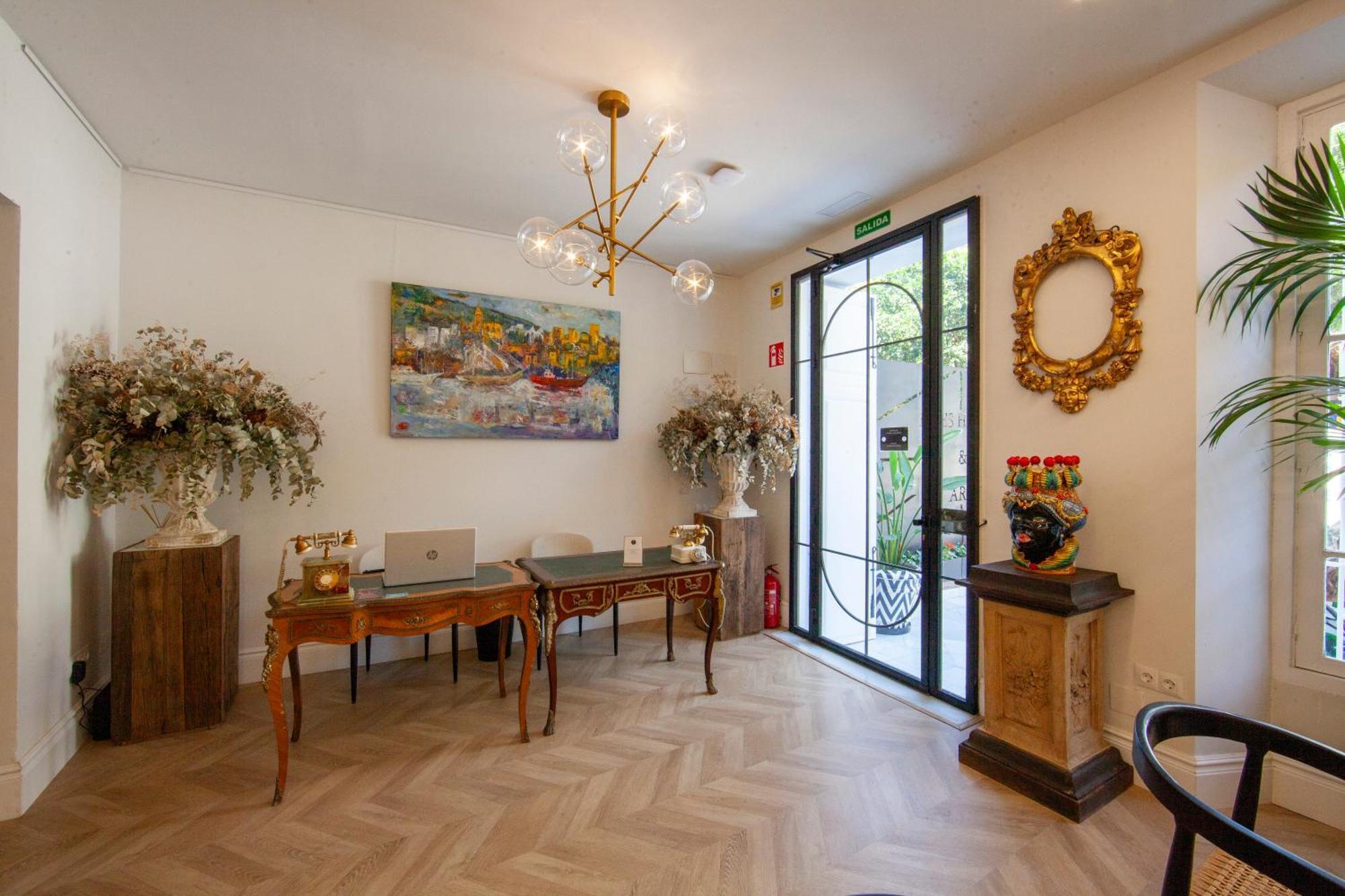 Apartment Pries Homes - Little Lotus Malaga