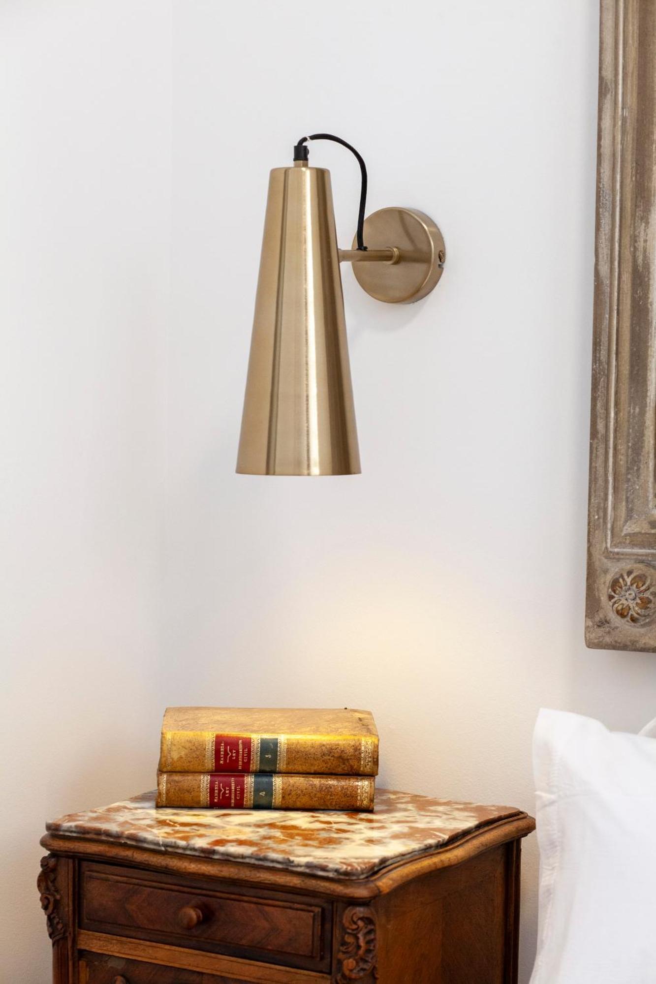 Pries Homes - Center * Malaga