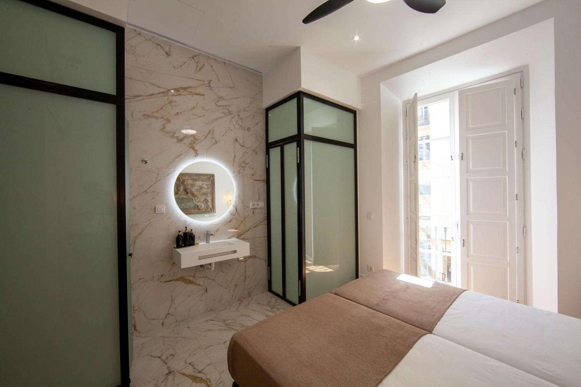 Pries Homes - Little Lotus Apartment *