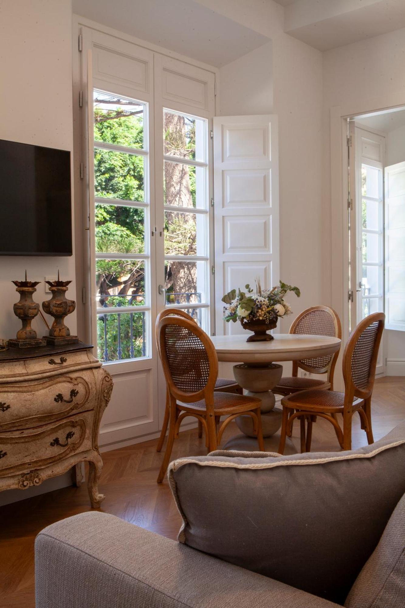 Apartment Pries Homes - Little Lotus Malaga