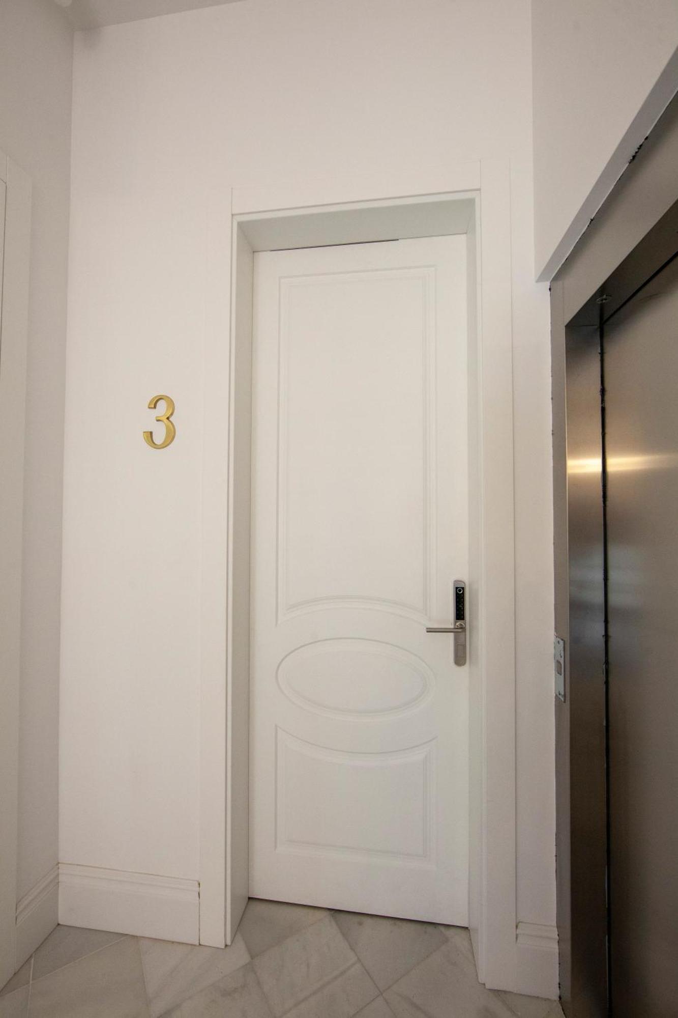 Pries Homes - Little Lotus Apartment