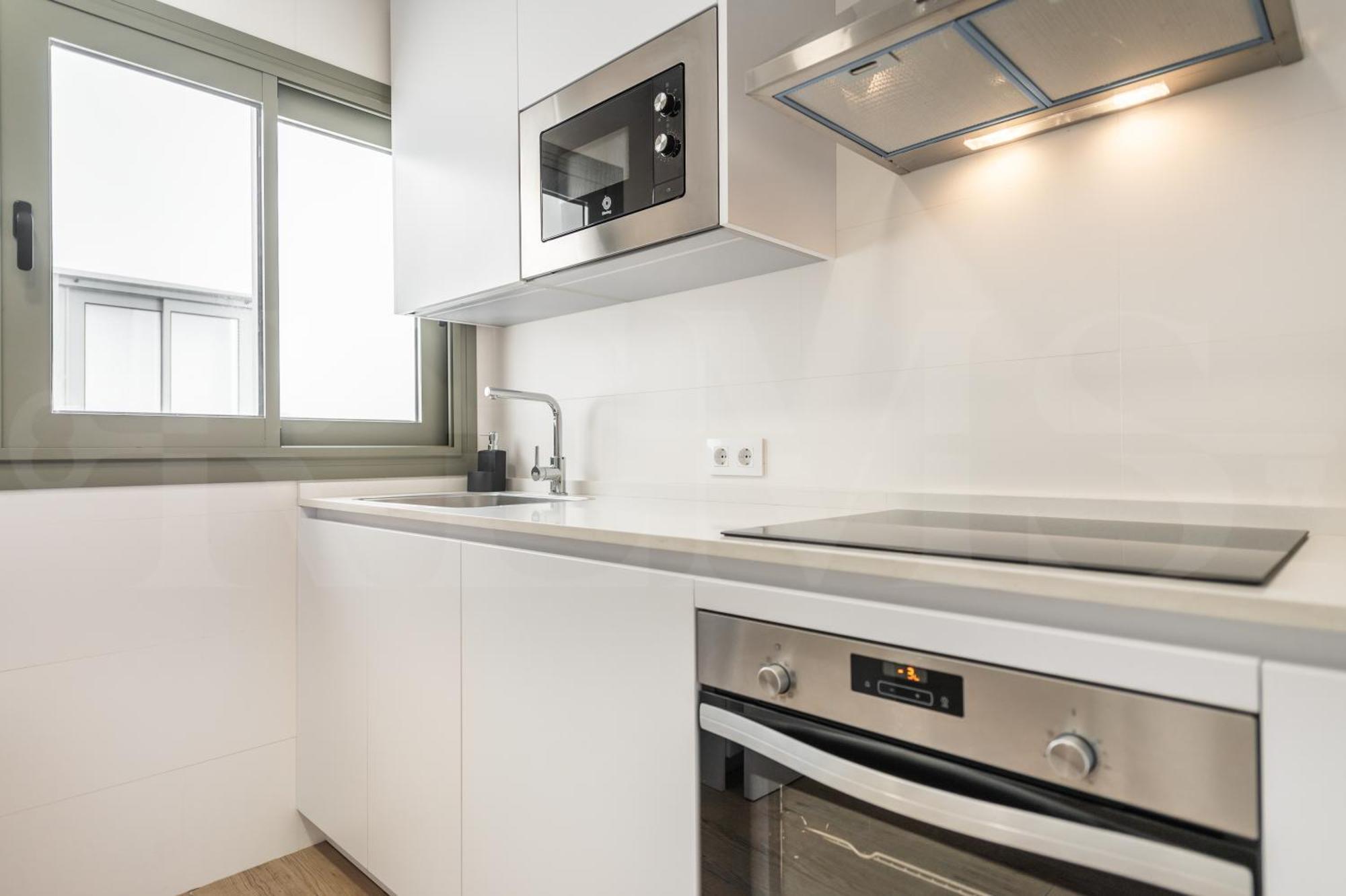 Apartment Sunny With Terrace By Rems Málaga