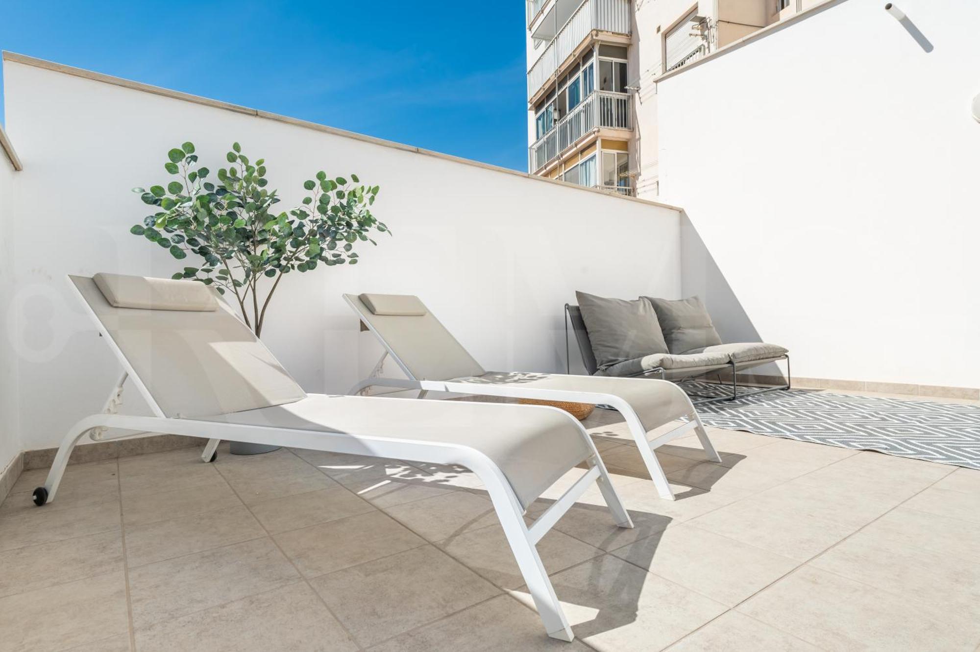 Sunny With Terrace By Rems Apartment *