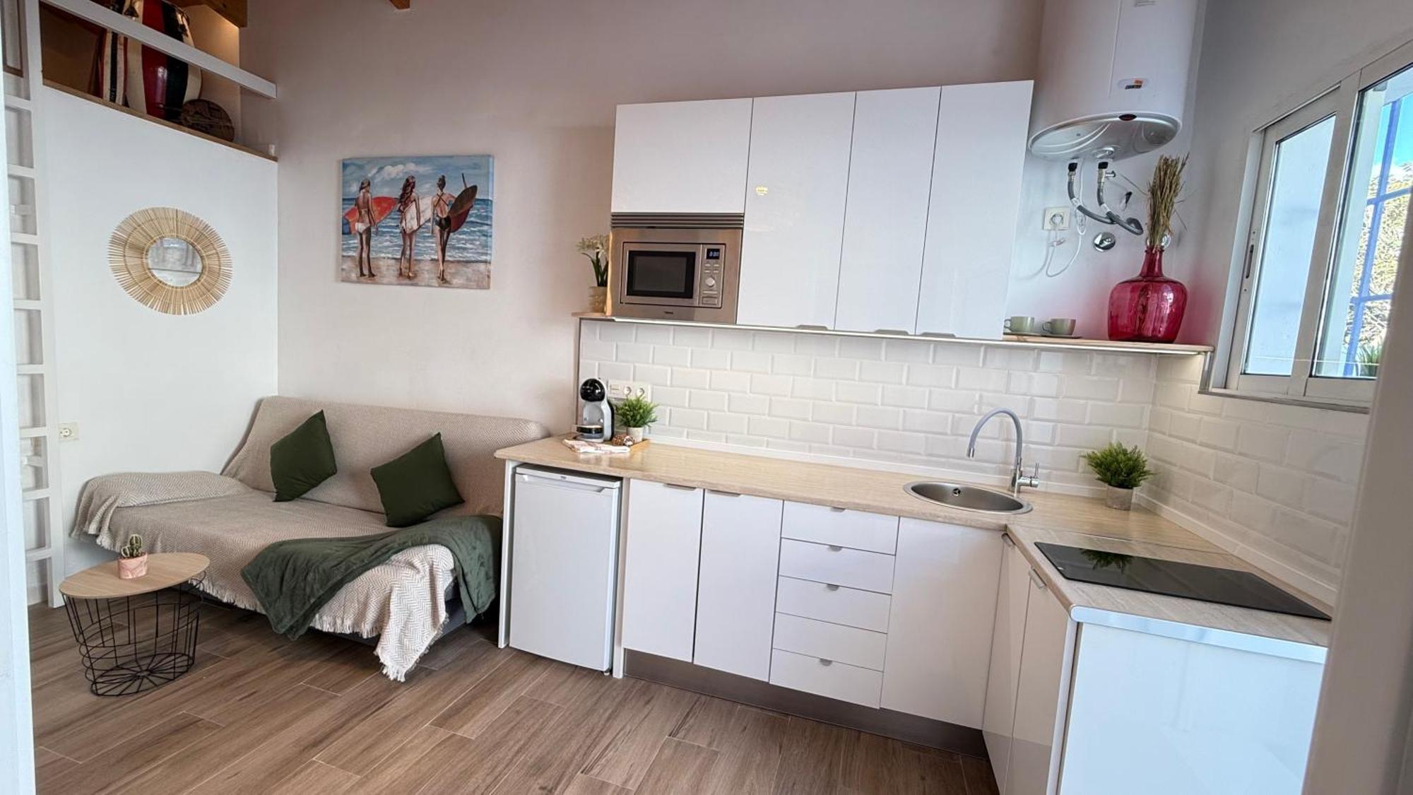 Apartment Pueblo Marino, Oasis Junto Al Mar De La Arana, By Sol Maestranza