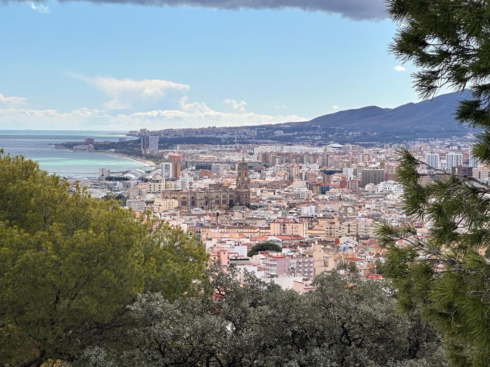 The House In Toquero Solarium Views To The Alcazaba Holiday home Malaga