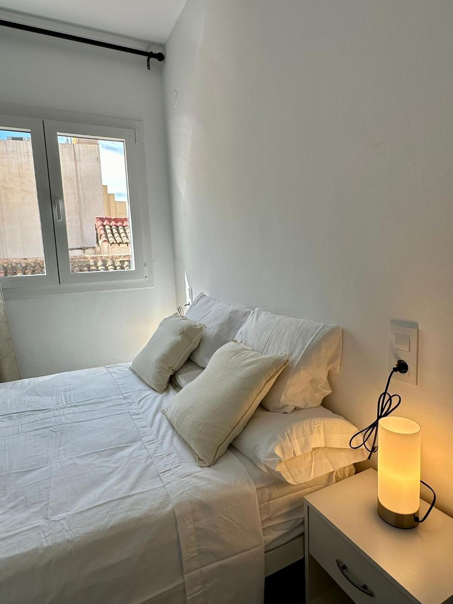 Con Solarium En Centro * Málaga