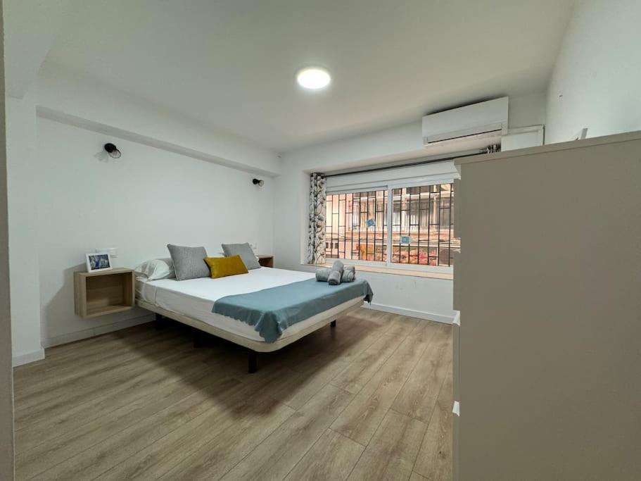 Apartment Stylish-central Family Duplex Malaga