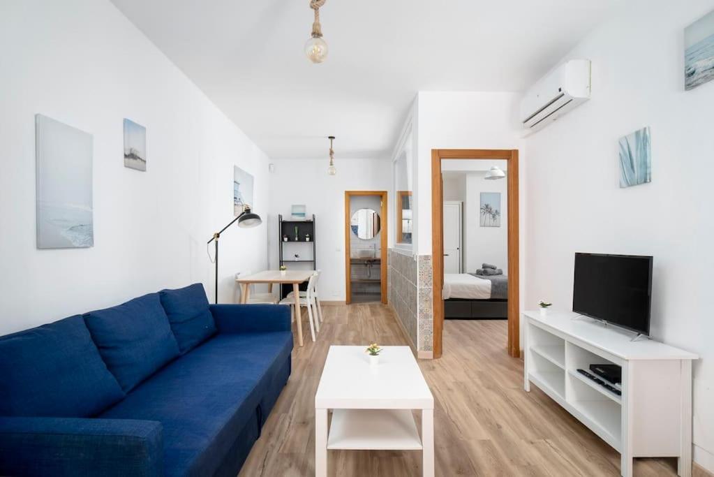 Happy Travel Molina 6 Apartment *