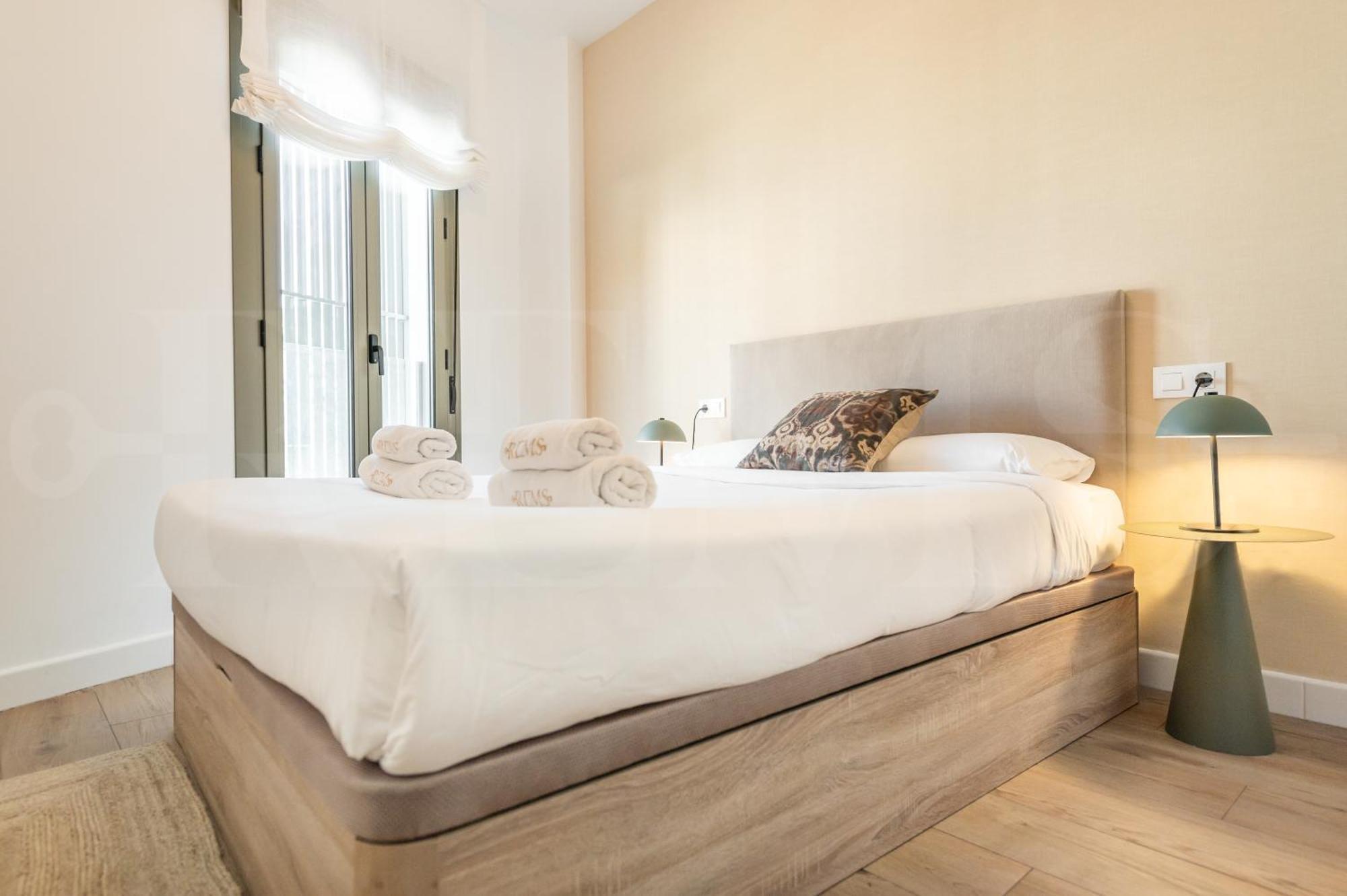 Apartment Modern With Private Terrace By Rems *
