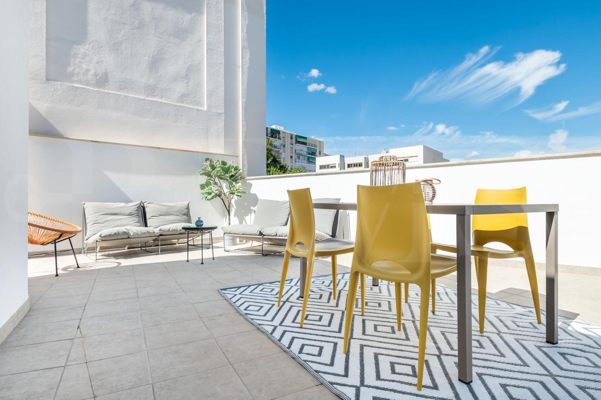 Modern With Private Terrace By Rems