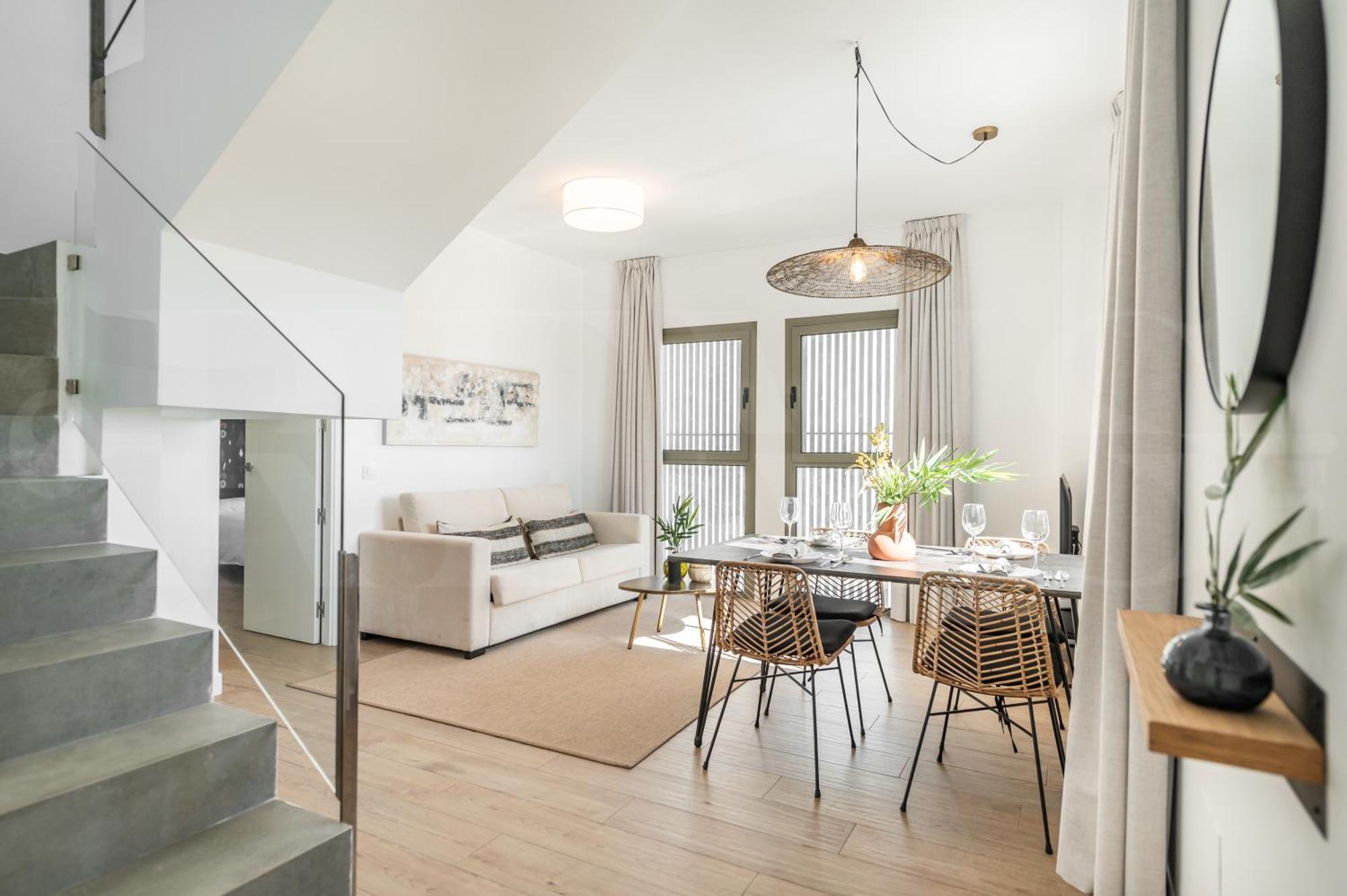 Apartment Spacious & Private Terrace By Rems Malaga