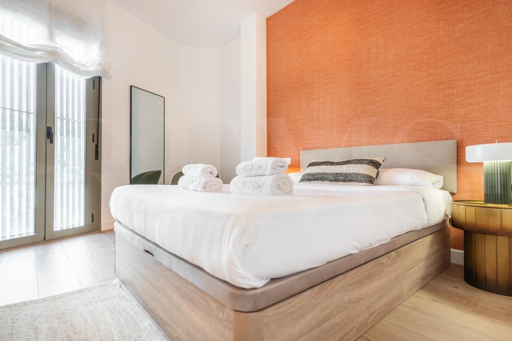 Spacious & Private Terrace By Rems Apartment Malaga